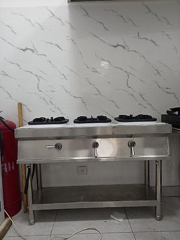 плиты: Профессиональная газовая плита на 3 горелки для общепита - Материал — 1