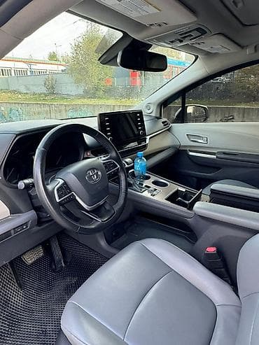 highlander 2012: Toyota Sienna: 2022 г., 2.5 л, Гибрид, Минивэн — 3