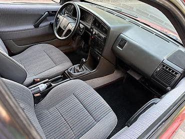 помпа в машине: Volkswagen Passat Variant: 1991 г., 1.8 л, Механика, Бензин, Универсал — 6