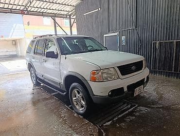 suzuki grand vitara: Ford Explorer: 2002 г., 4.6 л, Автомат, Газ, Внедорожник — 2