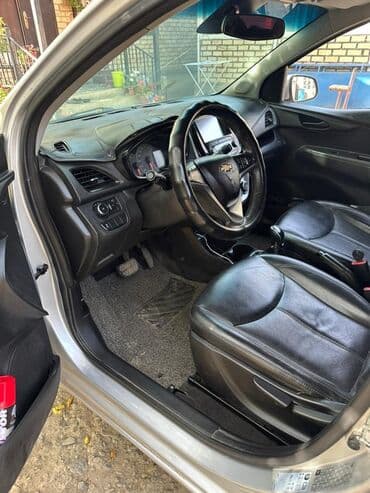 опель вектра б: Chevrolet Spark: 2016 г., 1 л, Робот, Бензиновая, Хэтчбэк — 6