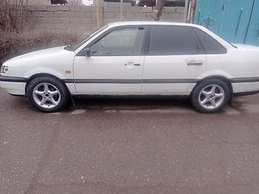 пасат b3: Volkswagen Passat: 1994 г., 2 л, Механика, Бензин, Седан — 6