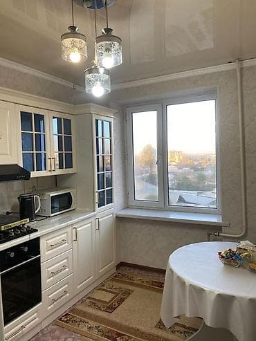 продаю квартиру 4 микрорайон: 4 комнаты, 118 м², 104 серия, Косметический ремонт — 1