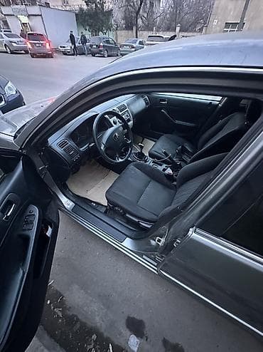 Honda: Honda Civic: 2004 г., 1.4 л, Механика, Гибрид, Седан — 6