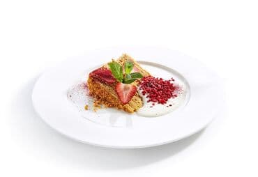 работа в европе для семейных пар из кыргызстана: Требуется Повар : Горячий цех, Европейская кухня, 3-5 лет опыта — 1