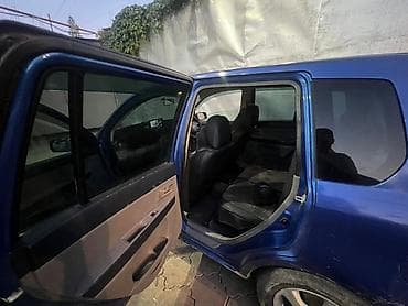 mazda demio 2000: Mazda Demio: 2003 г., 1.5 л, Механика, Бензин, Хэтчбэк — 4