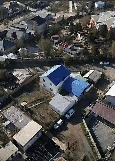 43: 🏠Продается просторный дом с готовым бизнесом в ж/м Ак-Орго. ✓ Район — 3