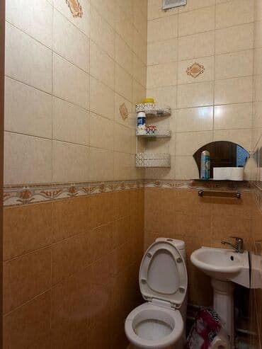 двухэтажные дома: 3 комнаты, 84 м², Сталинка, 2 этаж, Косметический ремонт — 3