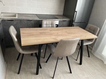 эшик дом: Буйрутма эмеректер, Уктоочу бөлмө, Ашкана гарнитурасы, Үстөл, Шкаф — 7