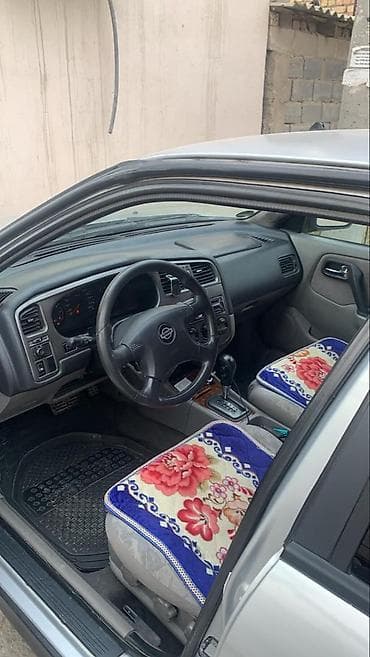 bew e39: Nissan Primera: 2001 г., 2 л, Автомат, Бензин, Седан — 4