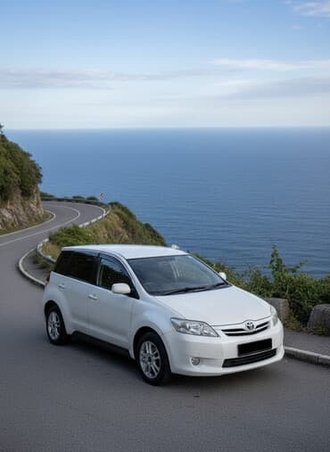 обмен авто с доплатой: Toyota ist: 2003 г., Хэтчбэк — 2