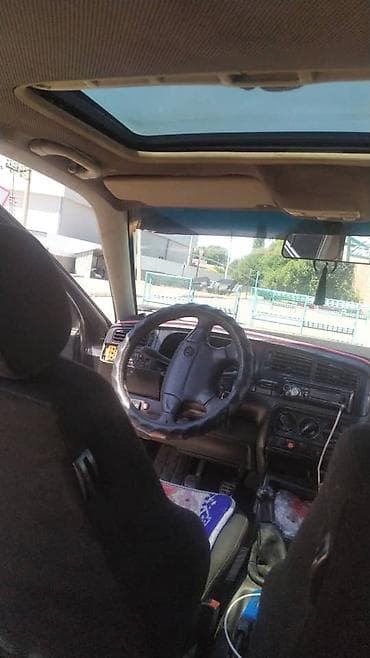 Продажа авто: Volkswagen Golf: 1995 г., 2 л, Механика, Бензин, Хэтчбэк — 6