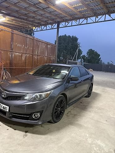 Транспорт: Toyota Camry: 2013 г., 3.5 л, Автомат, Бензин, Седан — 3
