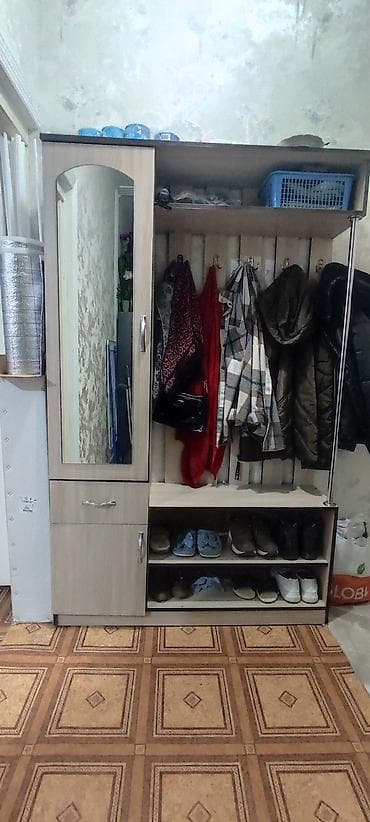 зеркало в ванную с полкой: Шкаф-прихожая, С зеркалом, МДФ — 2
