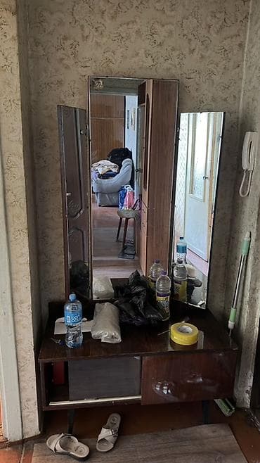 продаю старый мебел: Комплект мягкой мебели — 2