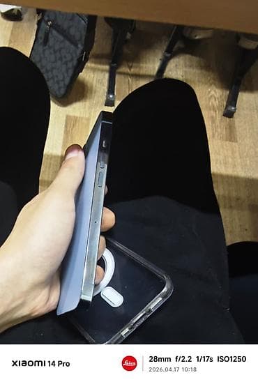 apple watch se купить: IPhone 13 Pro, Б/у, 128 ГБ, Голубой, Чехол, 79 % — 5