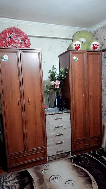 Стенка-шкаф, Тип стенки-шкафа: Модульная, Для спальни, Б/у at lalafo.kg Стенка-шкаф, Тип стенки-шкафа: Модульная, Для спальни, Б/у