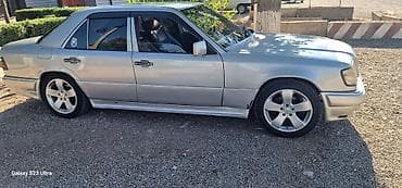 капот карина е: Mercedes-Benz W124: 1993 г., 2.8 л, Автомат, Бензин, Седан — 4
