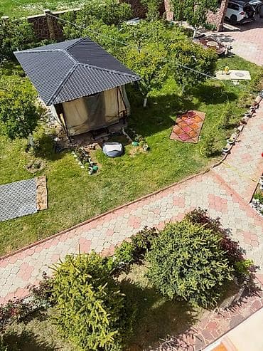 простой: Дом (частный сектор), Чолпон-Ата, 12 мест — 10