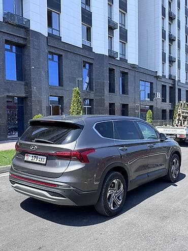 Hyundai Santa Fe: 2022 г., 2.2 л, Автомат, Дизель, Кроссовер — 3