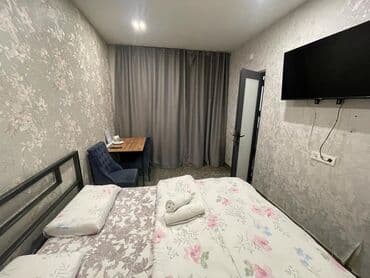 посуточная аренда квартир 3 комнаты: 1 комната, Душевая кабина, Постельное белье, Кондиционер — 2