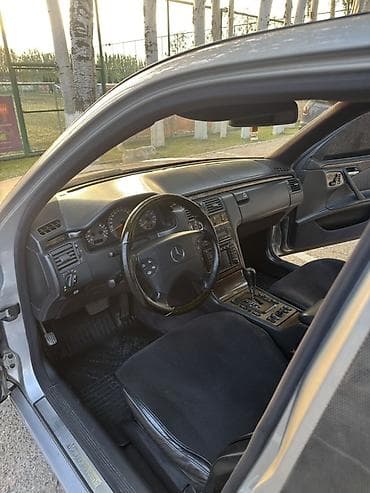e500 124: Mercedes-Benz E-Class: 2000 г., 3.2 л, Автомат, Бензин, Седан — 9