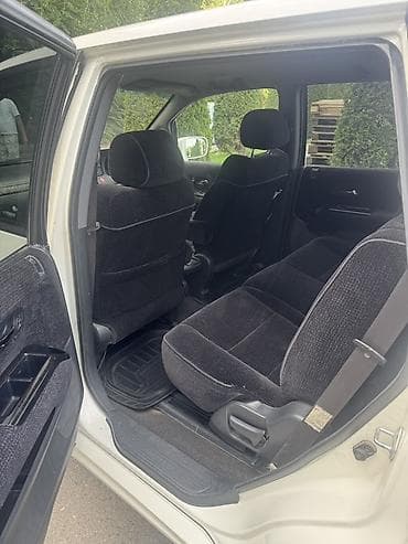 адиссе: Honda Odyssey: 2002 г., 2.3 л, Автомат, Бензин, Минивэн — 7