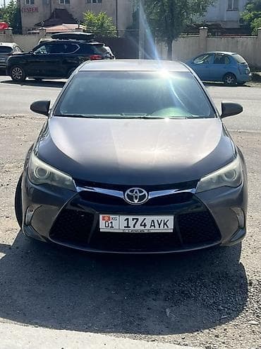 Toyota Camry: 2016 г., 2.5 л, Автомат, Бензин, Седан