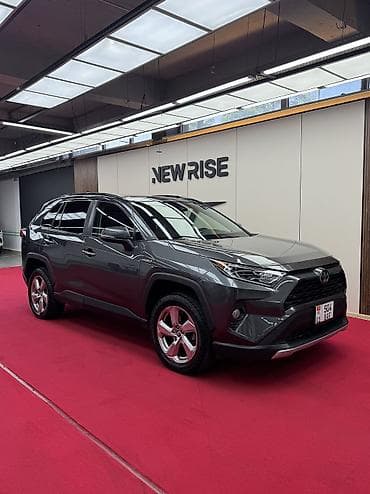 vin code: Toyota RAV4: 2019 г., 2.5 л, Автомат, Гибрид, Кроссовер — 1