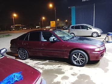 жак бу: Mitsubishi Galant: 1994 г., 0.2 - engine capacity л, Кол менен иштөөчү, Бензин, Хетчбек — 2