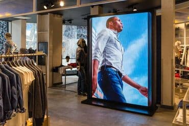 наружная: | Рекламные экраны, медиафасады, LED экраны, Бегущая строка, | Монтаж — 6