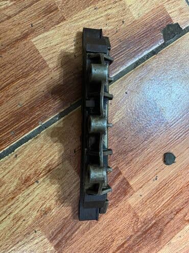 совместимые расходные материалы япония abs пластик: Успокоитель цепи с неизвестного японского автомобиля. Успокоитель — 2