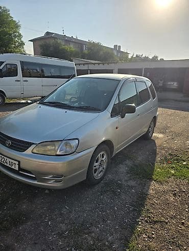 мерседес т 1: Toyota Corolla Spacio: 1999 г., 1.6 л, Автомат, Вэн/Минивэн — 2