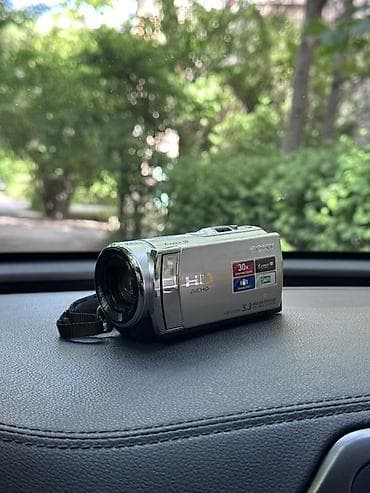 sony клуб: Видеокамера Sony Handycam HDR-CX305 с сумкой Sony. Та самая ретро — 2