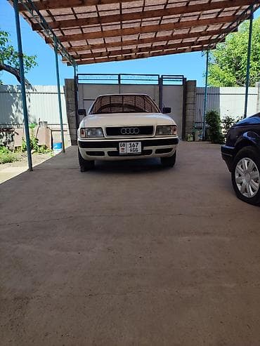Audi: Audi 80: 1993 г., 2 л, Механика, Газ, Седан — 3