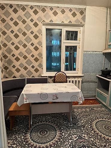 пасутычный квартира: 3 комнаты, Собственник, Без подселения, С мебелью частично — 4