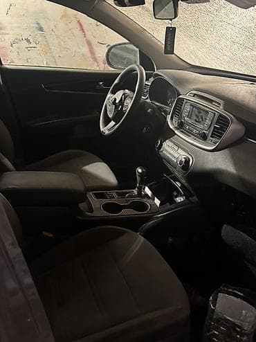 авто каран: Kia Sorento: 2017 г., Кроссовер — 3