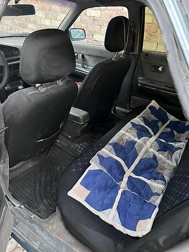 задние стопы 124: Mazda 626: 1990 г., Хэтчбэк — 4