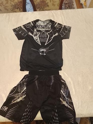 шорты венум: Спортивный комплект Venum: футболка + шорты - Назначение: тренировки — 2