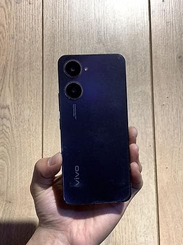 Apple iPhone: Vivo Y3, Б/у, 128 ГБ, цвет - Черный, 2 SIM — 2