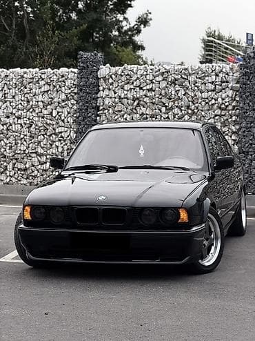 Продажа авто: BMW 5 series: 1994 г., 4.4 л, Механика, Бензин, Седан — 1