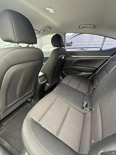 6 мест: Hyundai Avante: 2019 г., 1.6 л, Автомат, Бензин, Седан — 6