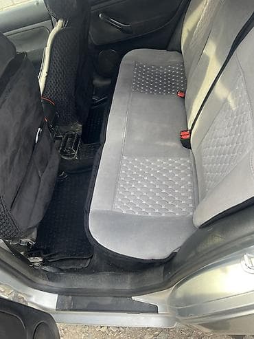 audi q 5: Volkswagen Golf: 2001 г., 2 л, Механика, Бензин, Хэтчбэк — 7