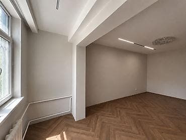 в военно антоновке: 3 комнаты, 61 м², 105 серия, 1 этаж, Евроремонт — 5