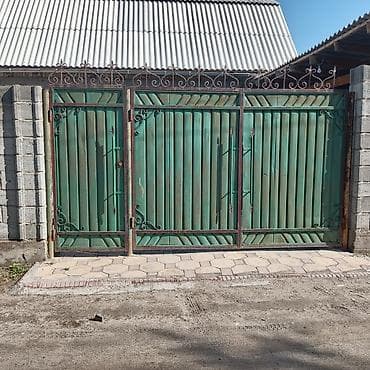 кованные скамейки: Металлические распашные ворота с калиткой, длина 3,40см ширина 2,10см — 3