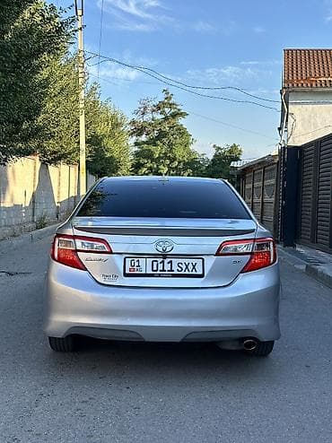 Toyota Camry: 2013 г., 2.5 л, Автомат, Бензин, Седан — 7
