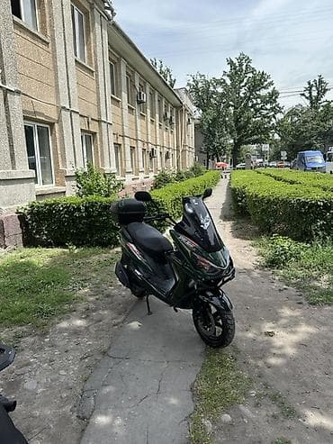 кофр: Макси-скутер Yamaha, 150 куб. см, Бензин, Б/у — 2