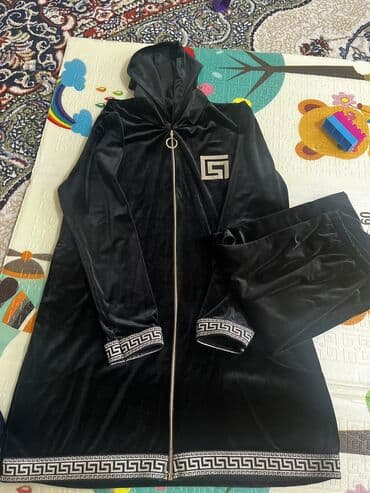 где купить парик из натуральных волос: Халат с брючками ( шымы менен) цвет черный Велюр Размер S- M ( — 7