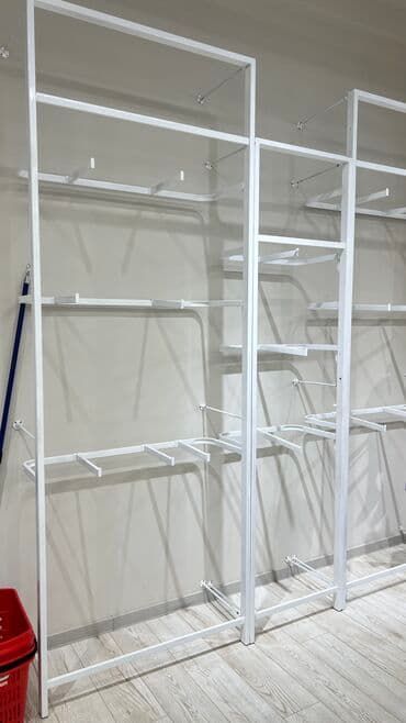 пристенное оборудование для магазина одежды: Стеллаж Для одежды, Лофт, 275 см * 100 см * 50 см, 
Б/у — 5