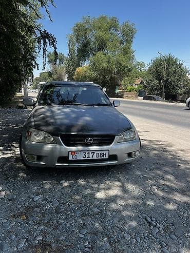 Lexus IS: 2003 г., 2 л, Автомат, Бензин, Седан